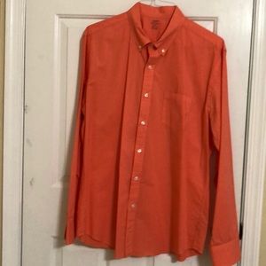 Men’s button down long sleeve shirt with pocket
